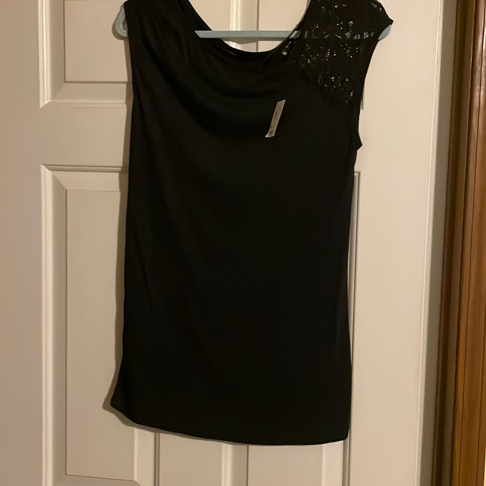 Limited black too with lace sleeve detail